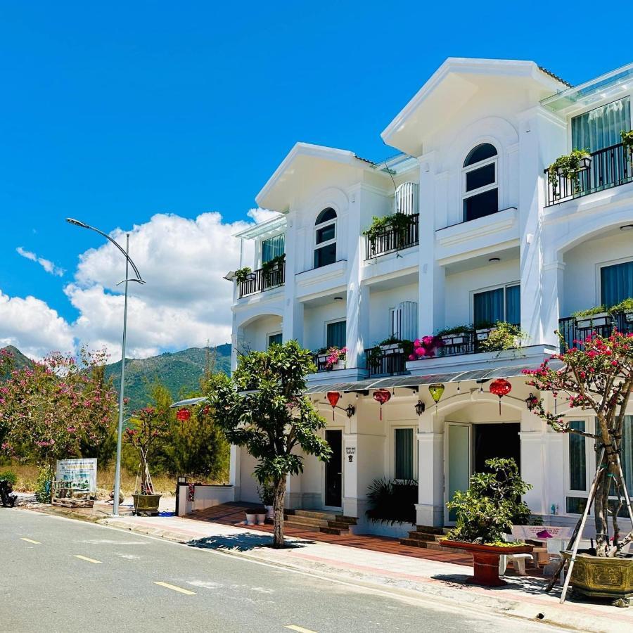 Moc Homestay- Near Bai Dai Beach Cam Lam ภายนอก รูปภาพ