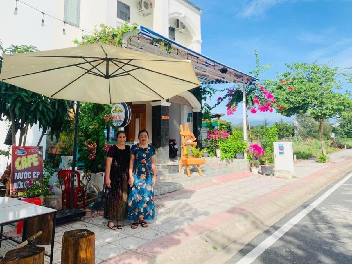 Moc Homestay- Near Bai Dai Beach Cam Lam ภายนอก รูปภาพ