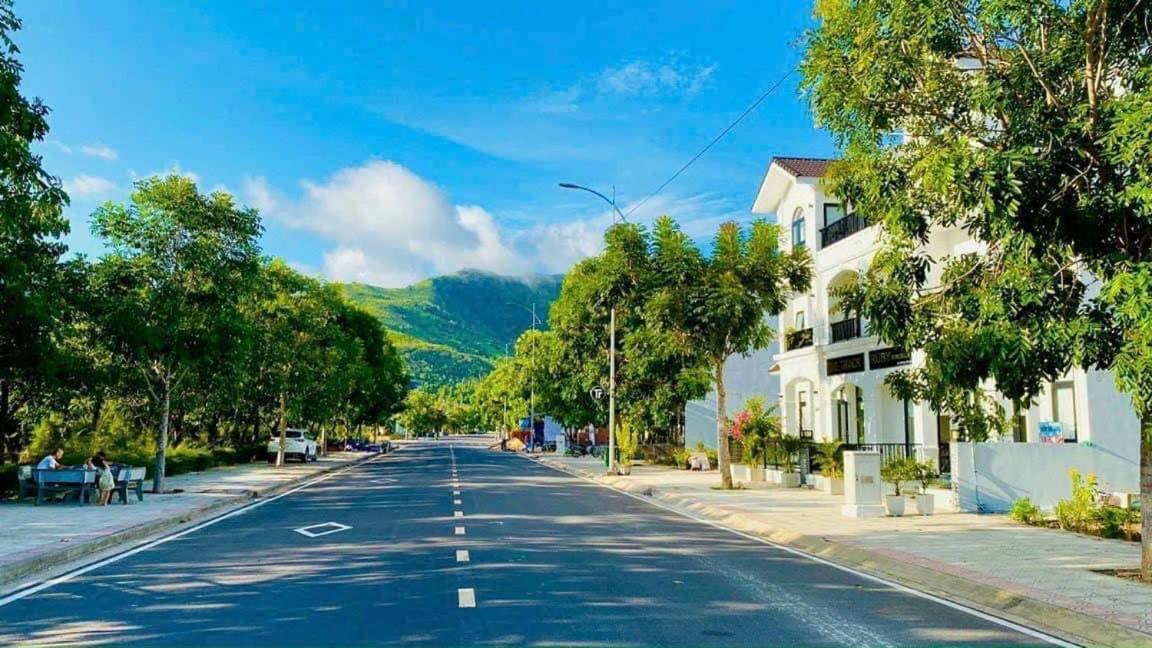 Moc Homestay- Near Bai Dai Beach Cam Lam ภายนอก รูปภาพ